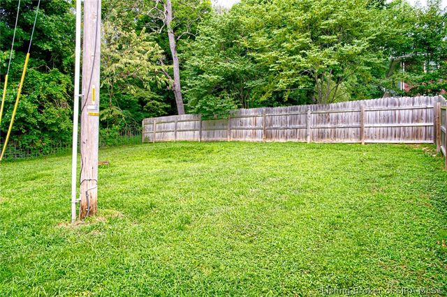 17541 Highway 31 S, Henryville, IN 47126