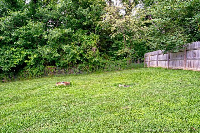 17541 Highway 31 S, Henryville, IN 47126