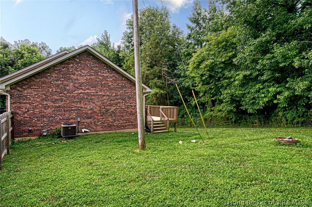 17541 Highway 31 S, Henryville, IN 47126