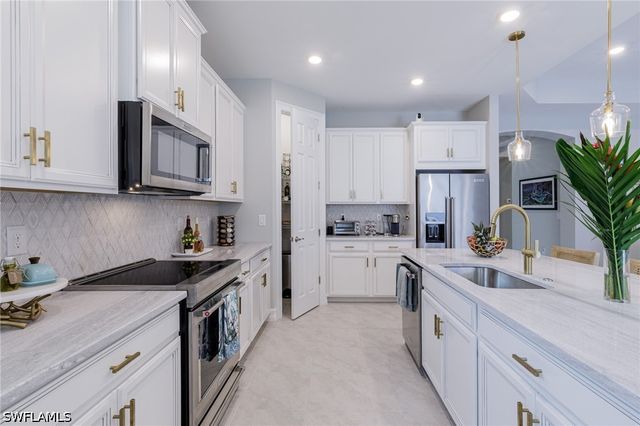 14614 Stillwater WAY, Naples, FL 34114