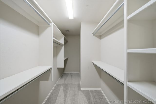 11602 S Mulberry Lane, Jenks, OK 74037