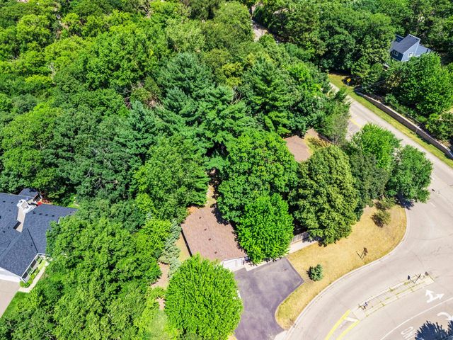 4344 Williston Road, Minnetonka, MN 55345