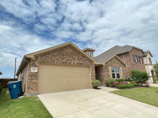 1223 Mount Olive Lane, Forney, TX 75126