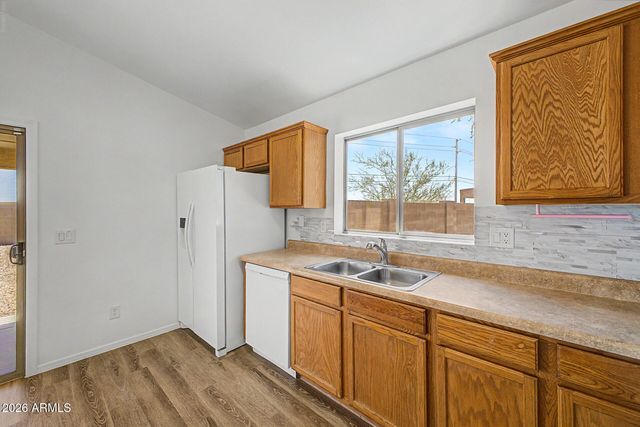 24151 N HIGH DUNES Drive, Florence, AZ 85132
