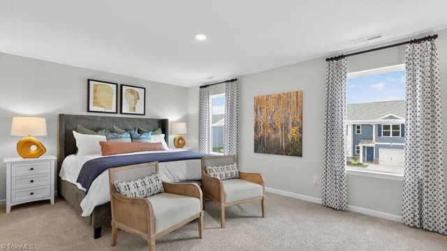 117 Beechwood Circle, Thomasville, NC 27360