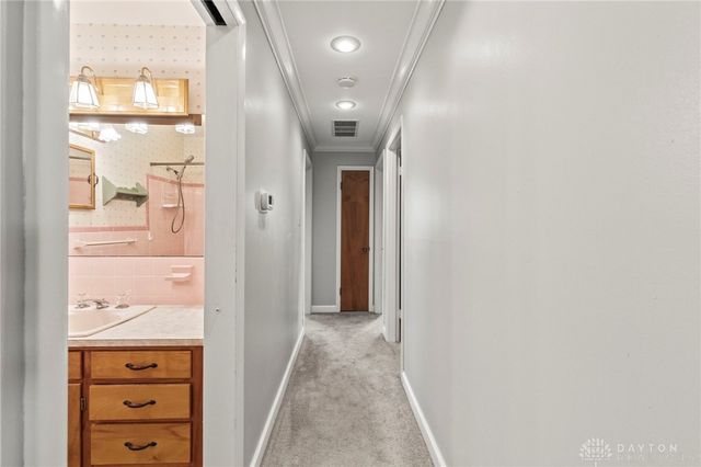 190 Robin Hood Lane, Troy, OH 45373