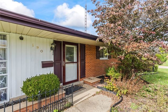 190 Robin Hood Lane, Troy, OH 45373