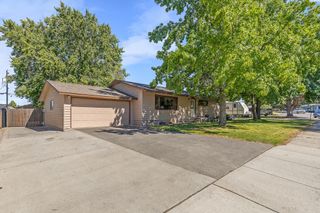1210 N Jefferson St, Kennewick, WA 99336