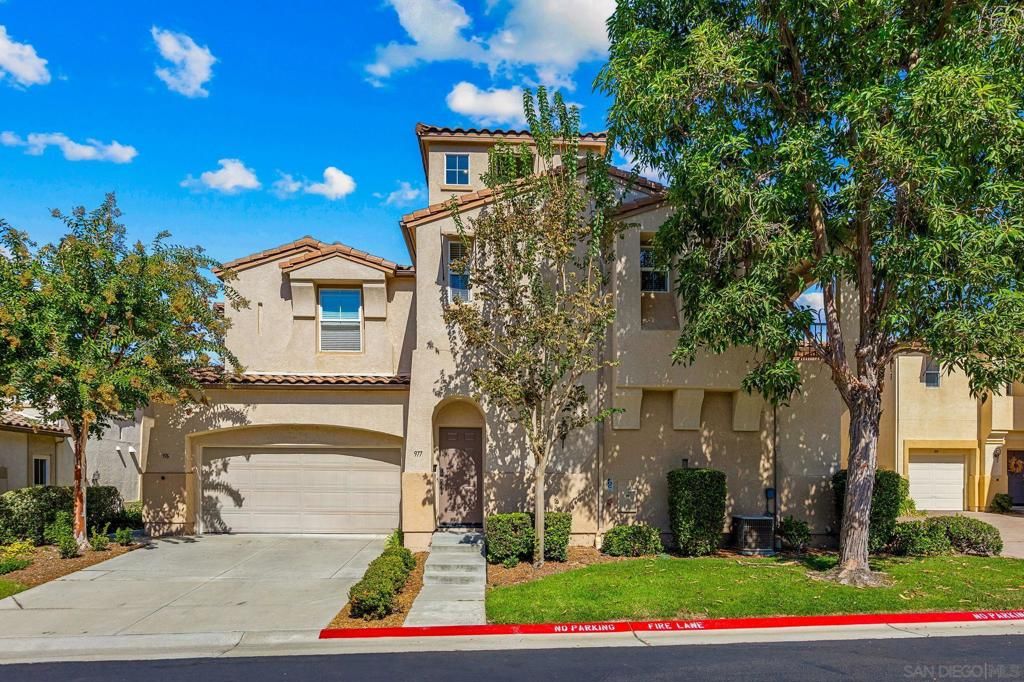 977 Pearleaf Ct, San Marcos, CA 92078 — exterior