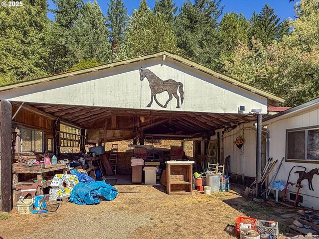 27001 STATE HIGHWAY 42, Camas Valley, OR 97416
