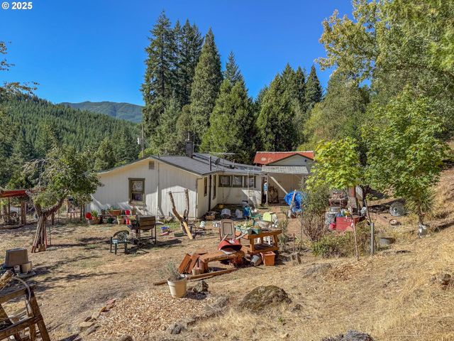 27001 STATE HIGHWAY 42, Camas Valley, OR 97416