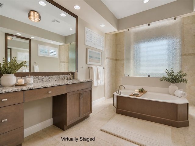 8260 Halbert Lane, Vero Beach, FL 32968