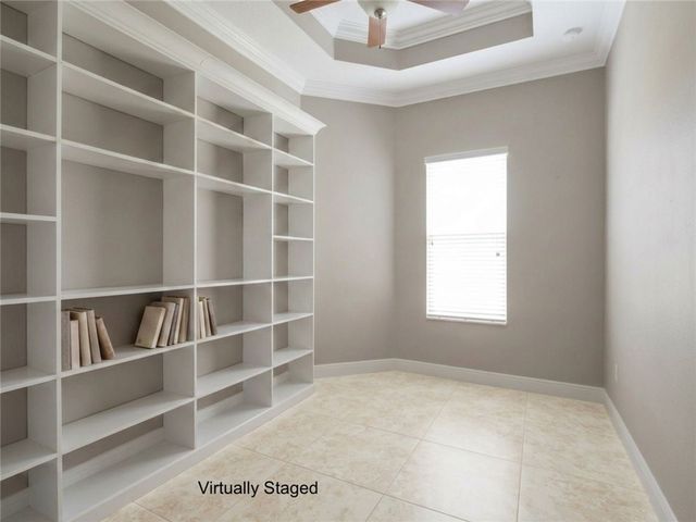 8260 Halbert Lane, Vero Beach, FL 32968