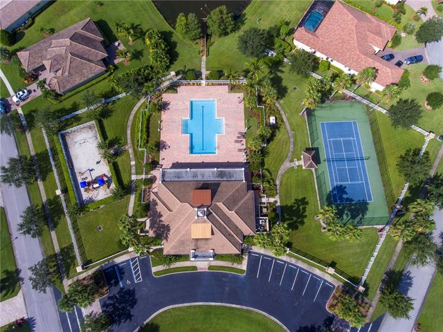 8260 Halbert Lane, Vero Beach, FL 32968