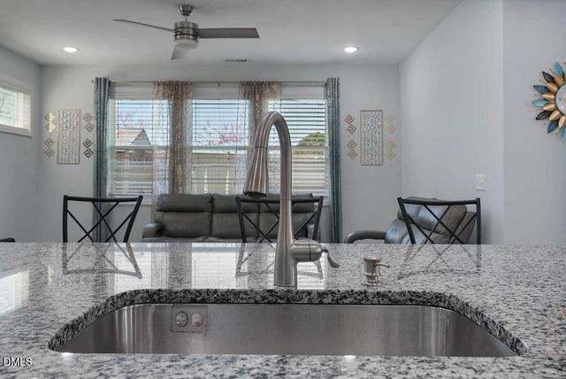 2158 Gregor Overlook Lane, Apex, NC 27502