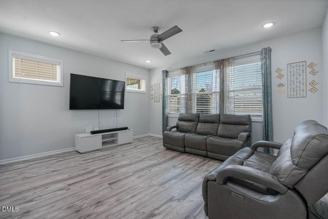 2158 Gregor Overlook Lane, Apex, NC 27502