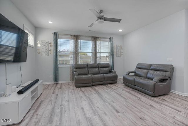 2158 Gregor Overlook Lane, Apex, NC 27502