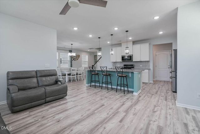 2158 Gregor Overlook Lane, Apex, NC 27502