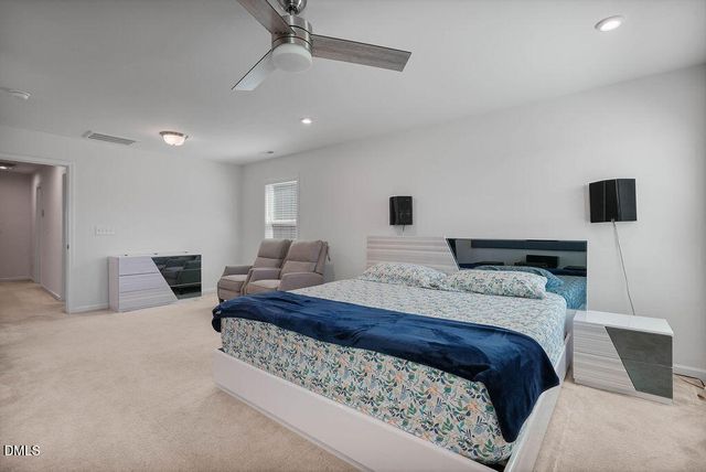 2158 Gregor Overlook Lane, Apex, NC 27502