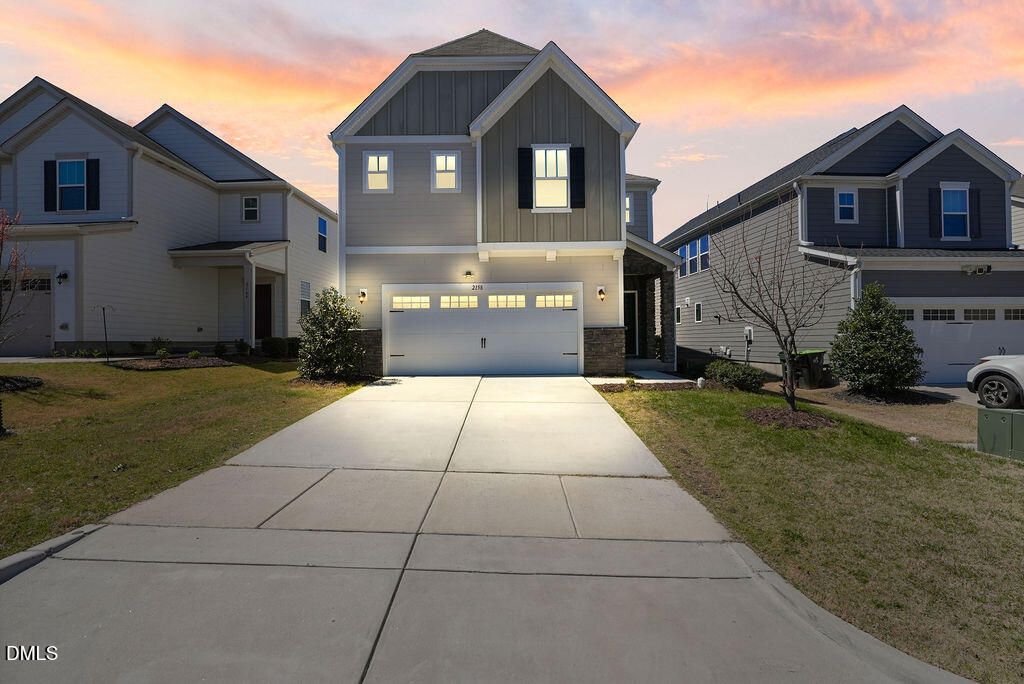 2158 Gregor Overlook Lane, Apex, NC 27502