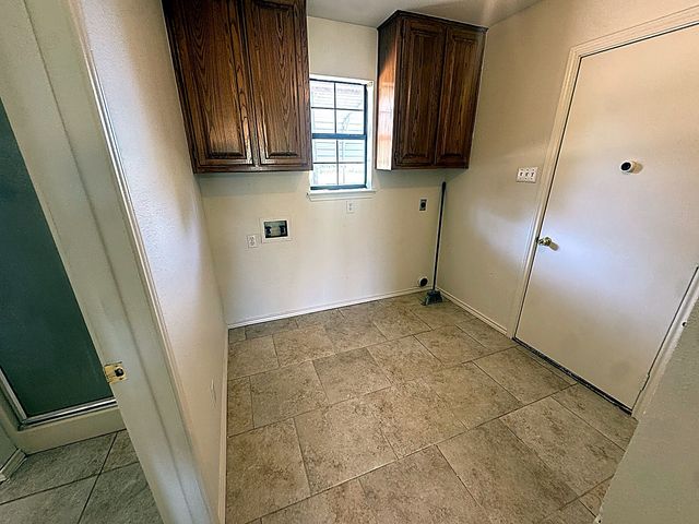 1599 County Road 2925, Dodd City, TX 75438