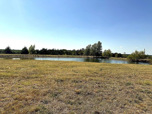 1599 County Road 2925, Dodd City, TX 75438