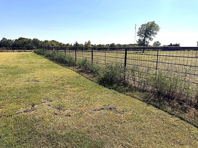 1599 County Road 2925, Dodd City, TX 75438