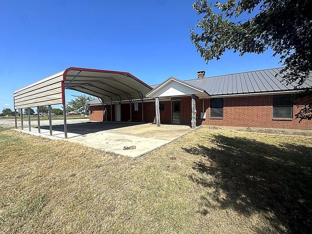 1599 County Road 2925, Dodd City, TX 75438