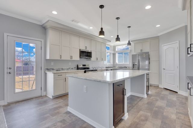 3530 N Treadway, Odessa, TX 79764