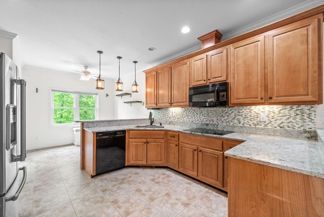 314 Ginger Dr, Dover, TN 37058