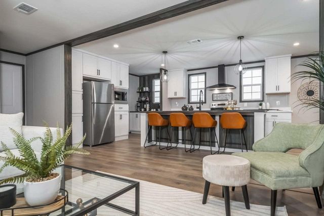 21067 NW 278th Street, Okeechobee, FL 34972