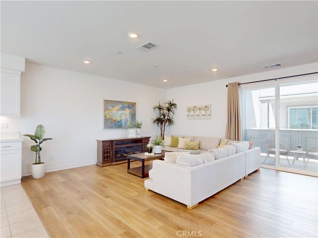 1066 N Anaheim 1, Anaheim, CA 92801