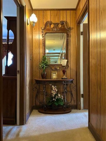 630 E POPLAR AVE, Selmer, TN 38375