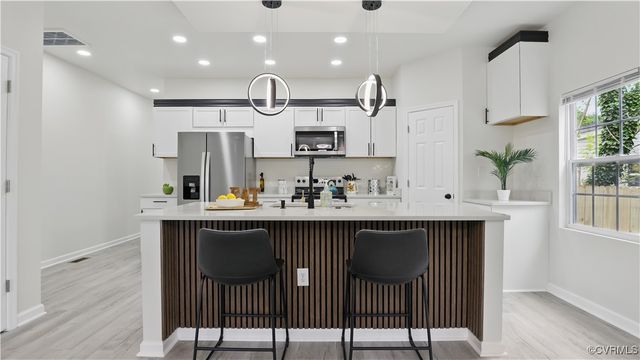 206 S Dunlop St, Petersburg, VA 23803