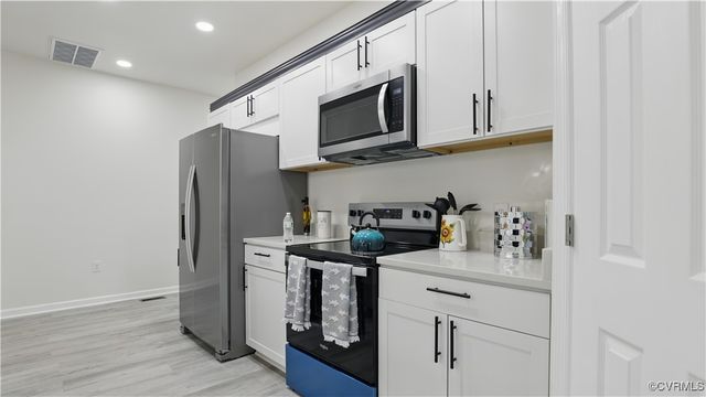 206 S Dunlop St, Petersburg, VA 23803