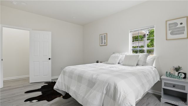 206 S Dunlop St, Petersburg, VA 23803