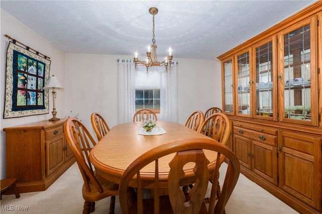 697 Redwood Drive, Canal Fulton, OH 44614