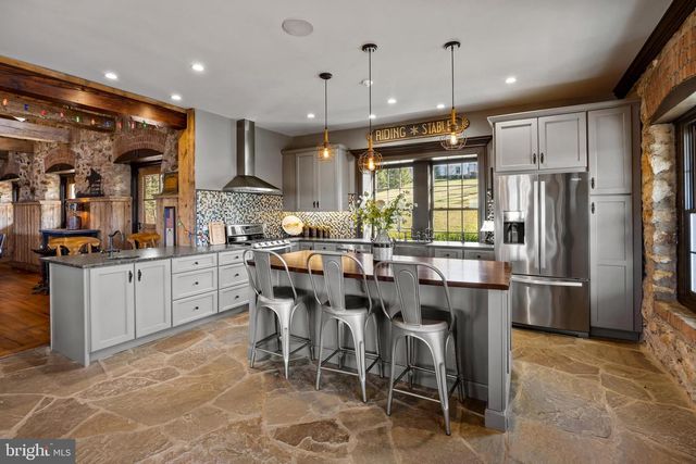 2734 CAVES RD, Owings Mills, MD 21117