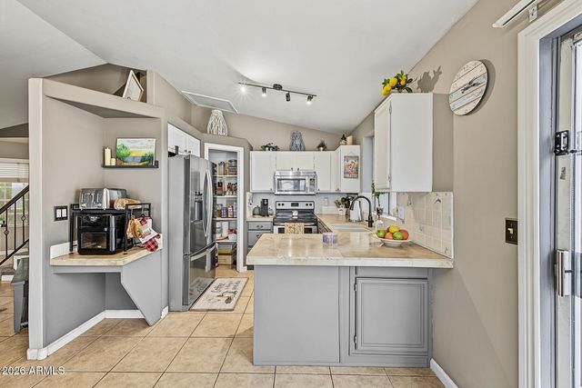 3736 E TARO Lane, Phoenix, AZ 85050