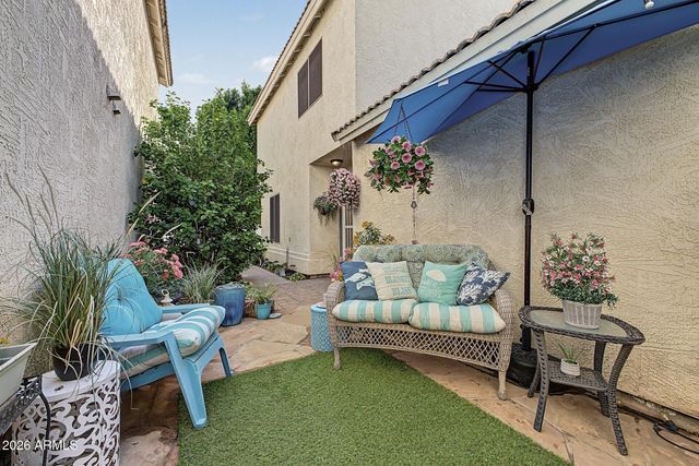 3736 E TARO Lane, Phoenix, AZ 85050