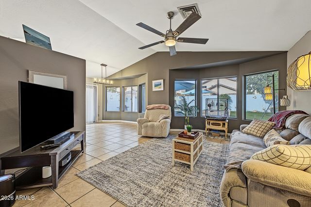 3736 E TARO Lane, Phoenix, AZ 85050