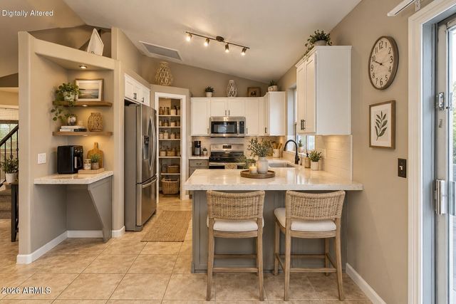 3736 E TARO Lane, Phoenix, AZ 85050