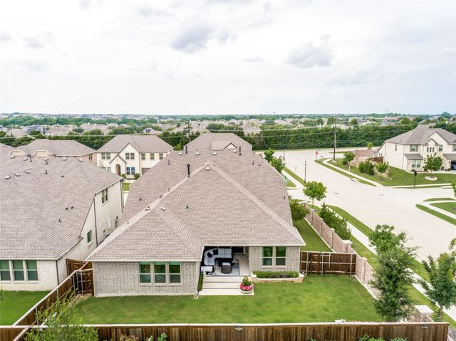 4212 Hollandwood Drive, Mckinney, TX 75071