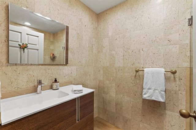 2211 Fisher Island Drive 3101, Miami Beach, FL 33109