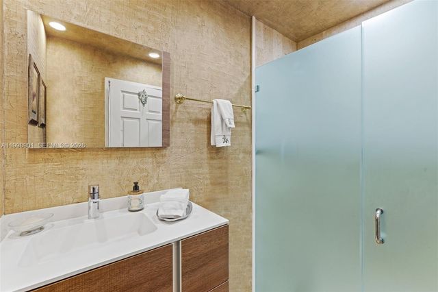 2211 Fisher Island Drive 3101, Miami Beach, FL 33109