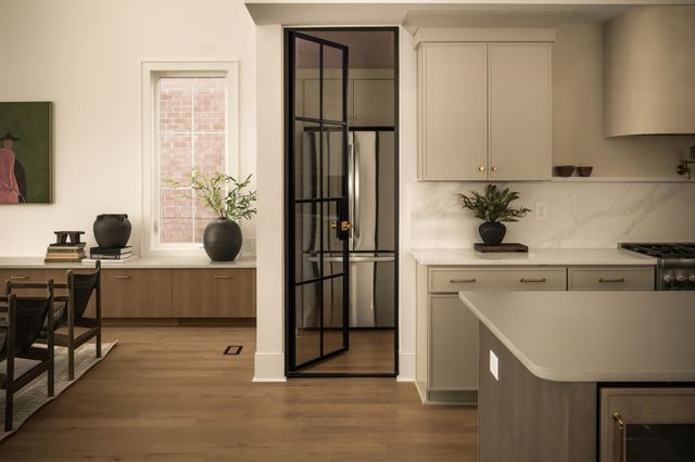 136A 39th Ave, N, Nashville, TN 37209