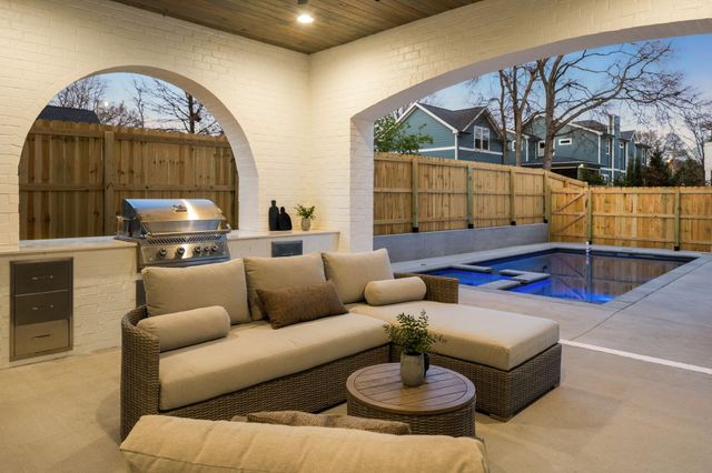 136A 39th Ave, N, Nashville, TN 37209