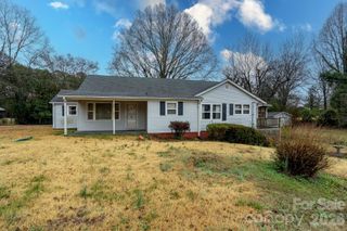 322 E 4th Street, Oakboro, NC 28129