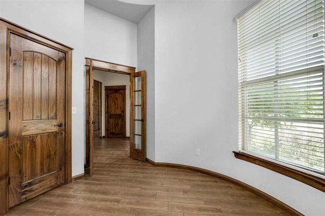 607 NW Blackstone Trail, Lawton, OK 73505