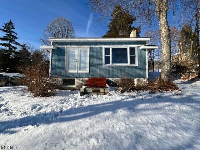 182 Lackawanna Dr, Byram Twp., NJ 07874